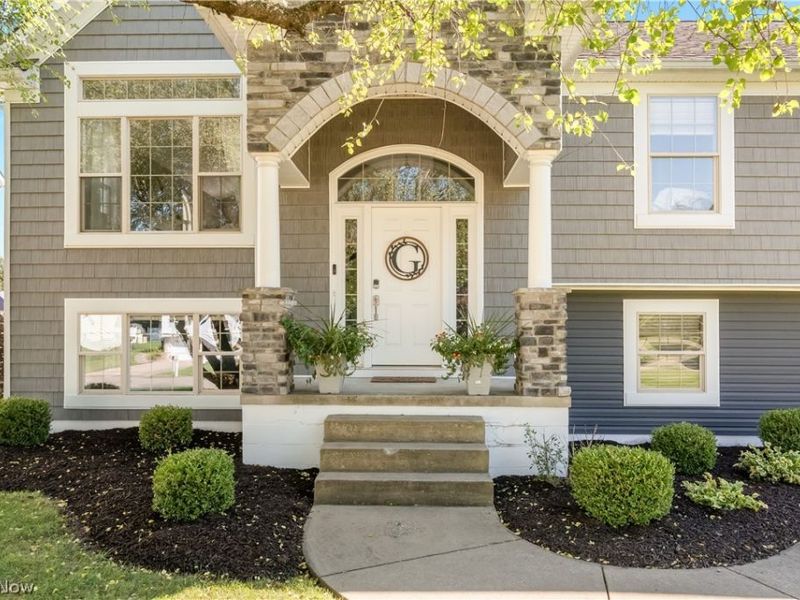 7660 Oakdale Street NW, Massillon, OH 44646 Photo 2