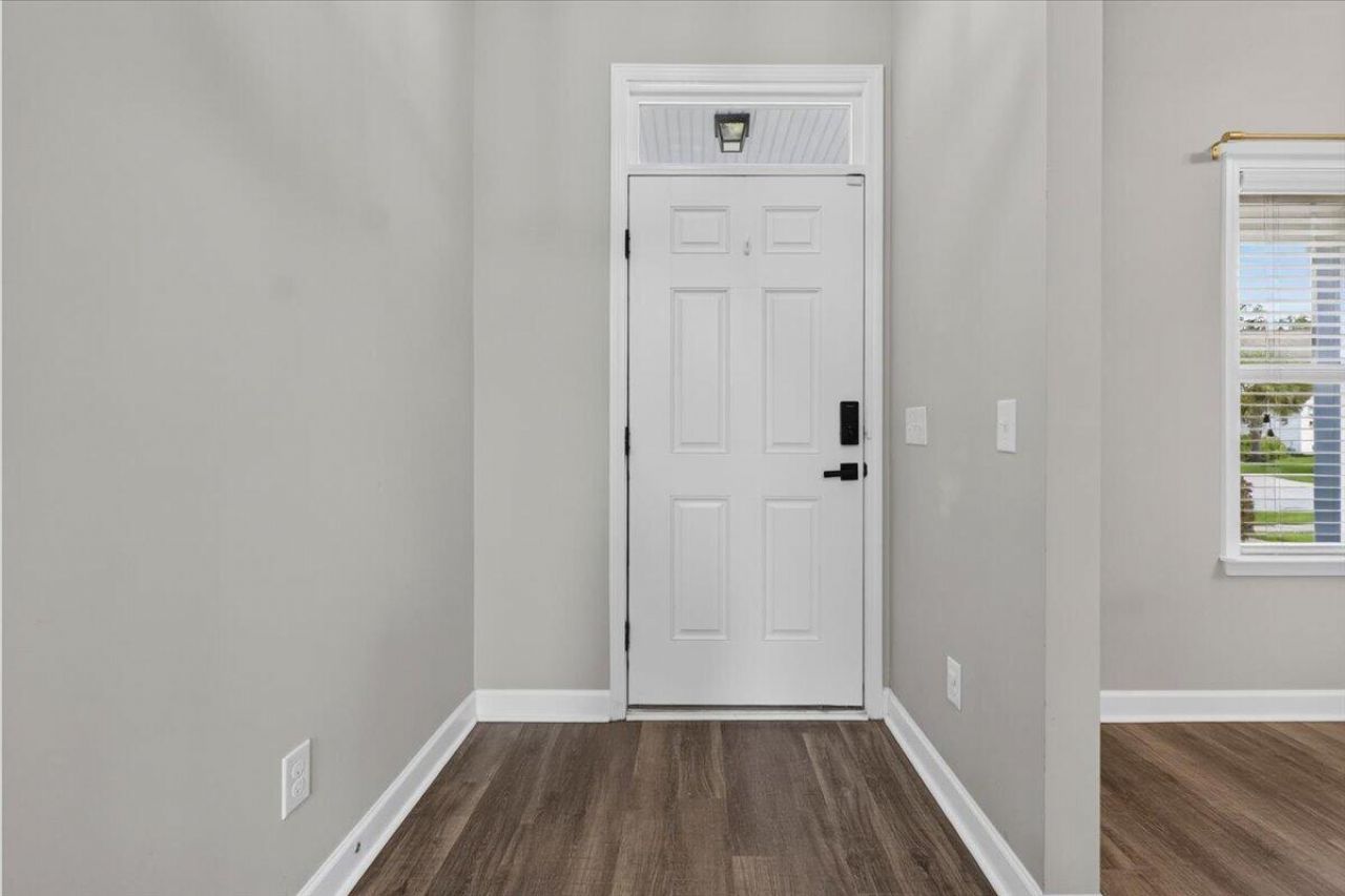 1576 Thin Pine Drive Photo 5