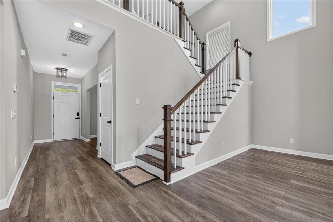 1576 Thin Pine Drive Photo 9