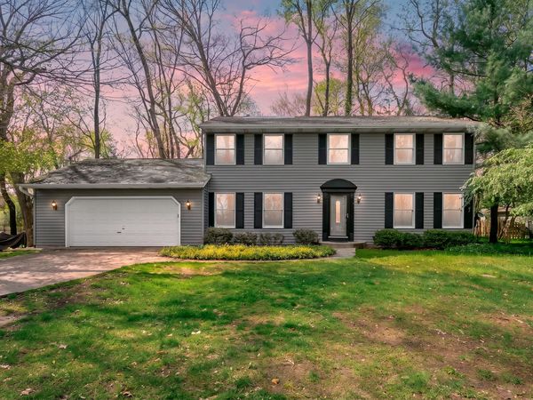5283 W Q Avenue, Kalamazoo, MI 49009