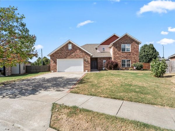 805 Rachael Court , Siloam Springs, AR 72761