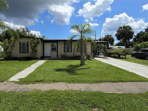 21115 BERSELL AVENUE , PORT CHARLOTTE, FL 33952