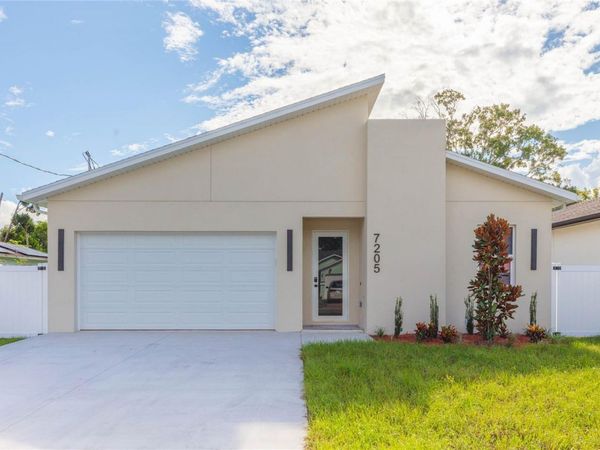 7205 N LOIS AVENUE , TAMPA, FL 33614