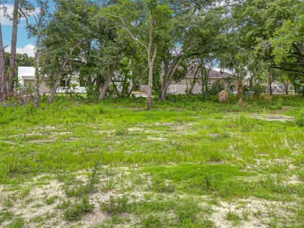 6806 NEW YORK DRIVE , Unit Lot B, TAMPA, FL 33619