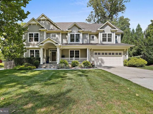 6941 WINTERBERRY LANE , BETHESDA, MD 20817