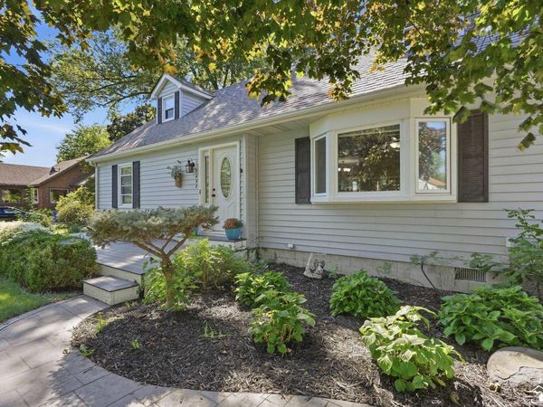 3498 Iroquois Trail, Monroe, MI 48162