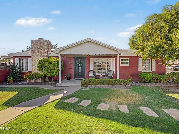 7420 N 58th Drive, Glendale, AZ 85301