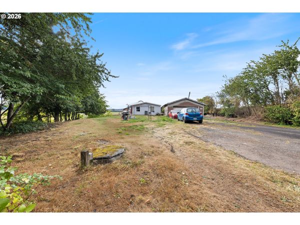 1050 W LINCOLN ST, Carlton, OR 97111