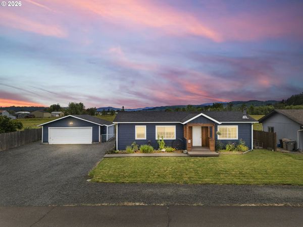 38643 SE CEDAR ST, Scio, OR 97374