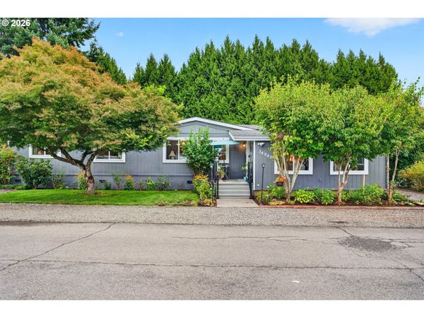 34945 Jackson Way, Scappoose, OR 97056