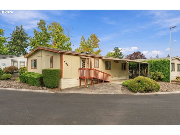 16352 SE 135TH AVE, Unit 2, Clackamas, OR 97015