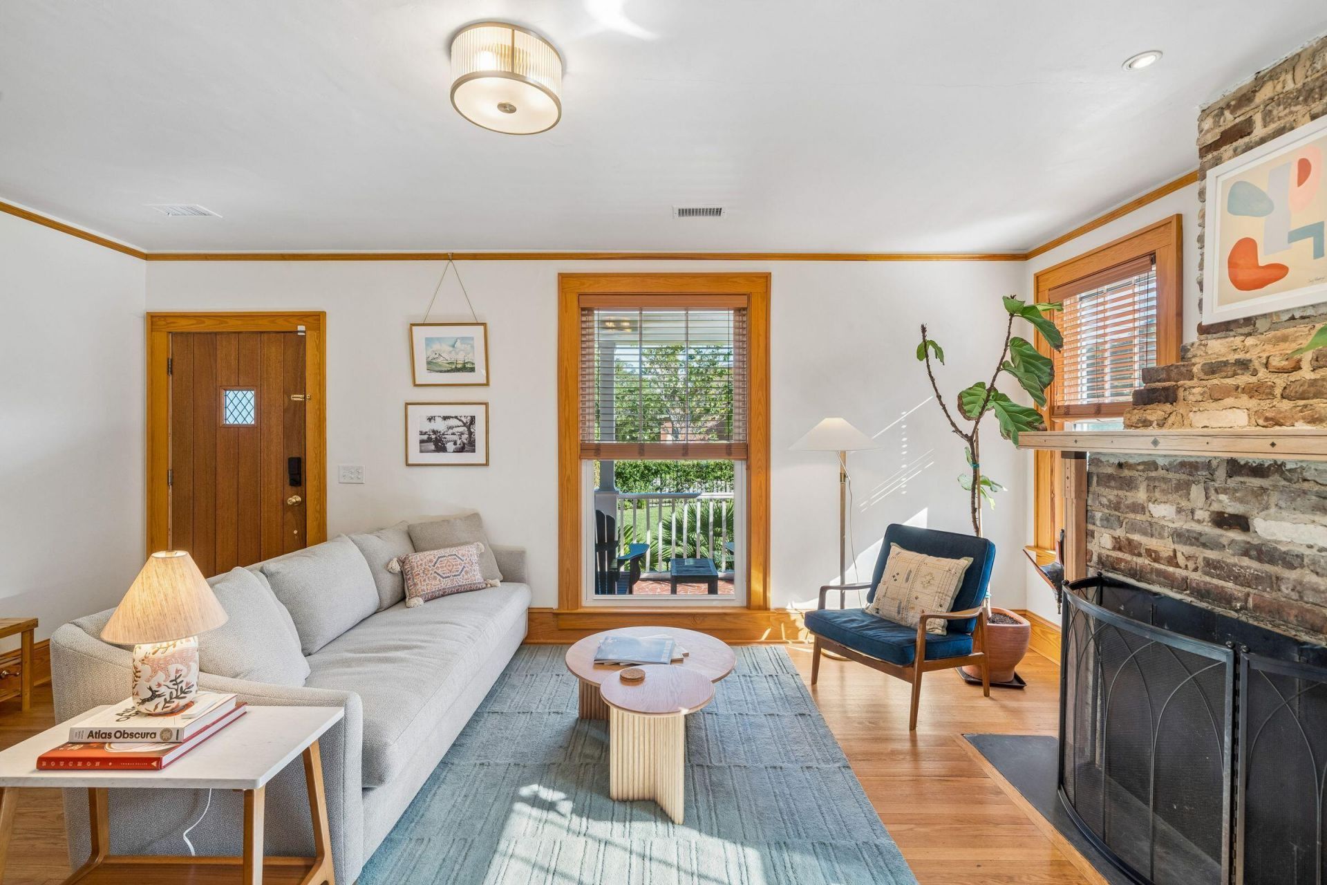 81 Gordon Street Photo 15