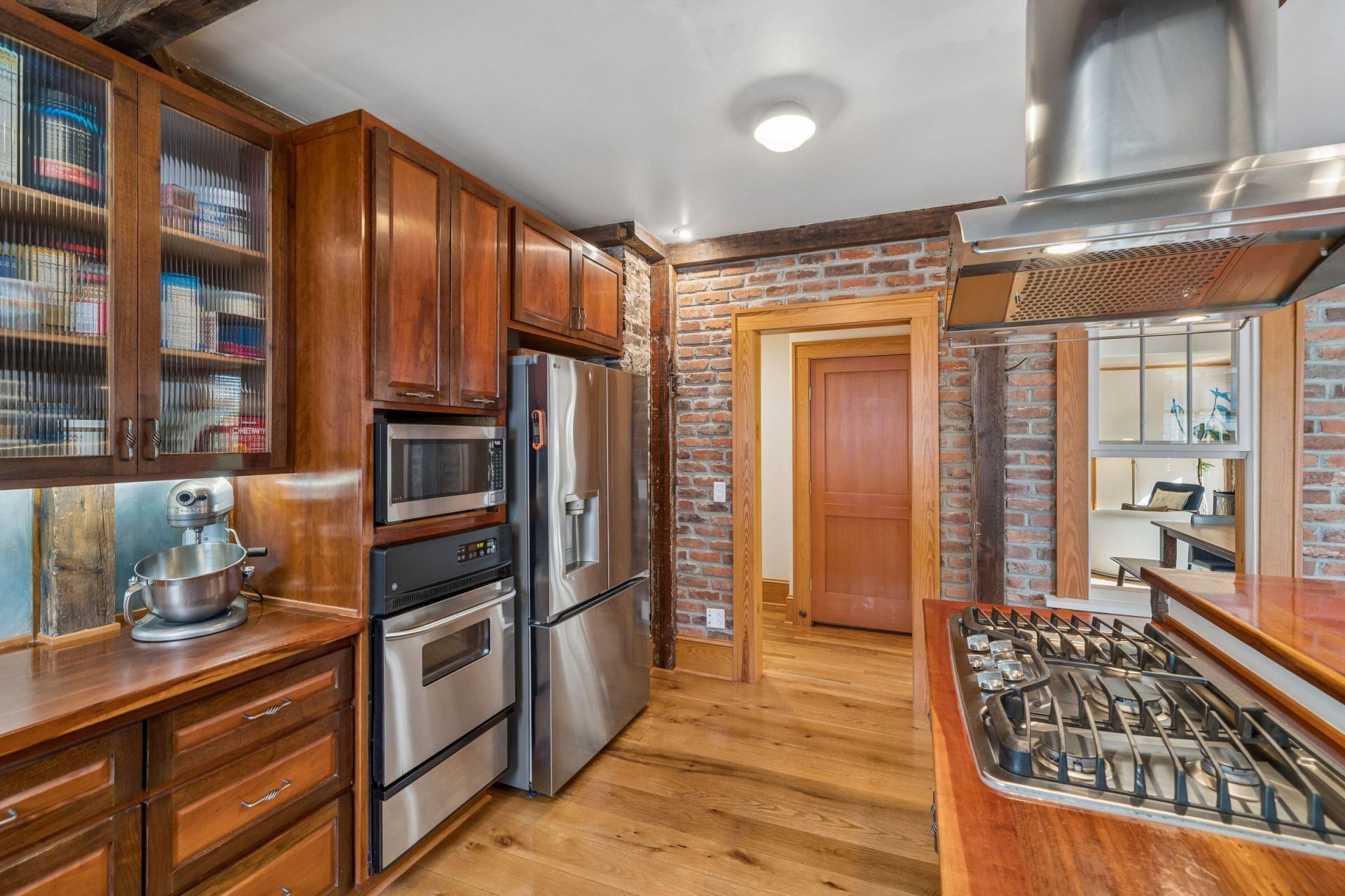 81 Gordon Street Photo 29