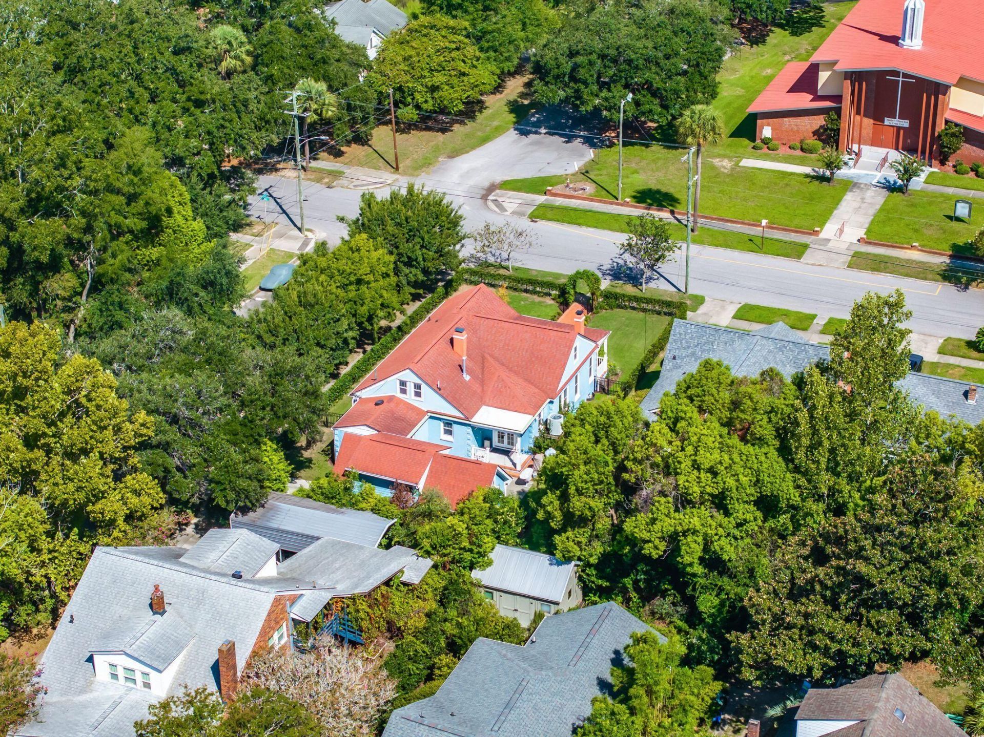 81 Gordon Street Photo 75