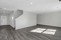 130 Middlesex Court  photo 4