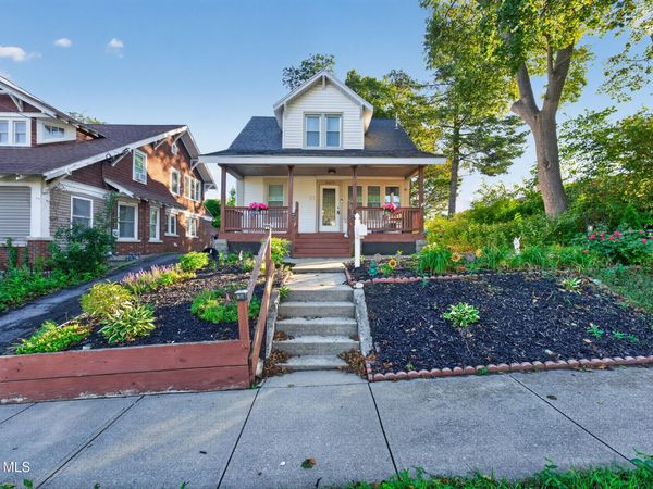 1615 Bradley Street, Schenectady, NY 12304