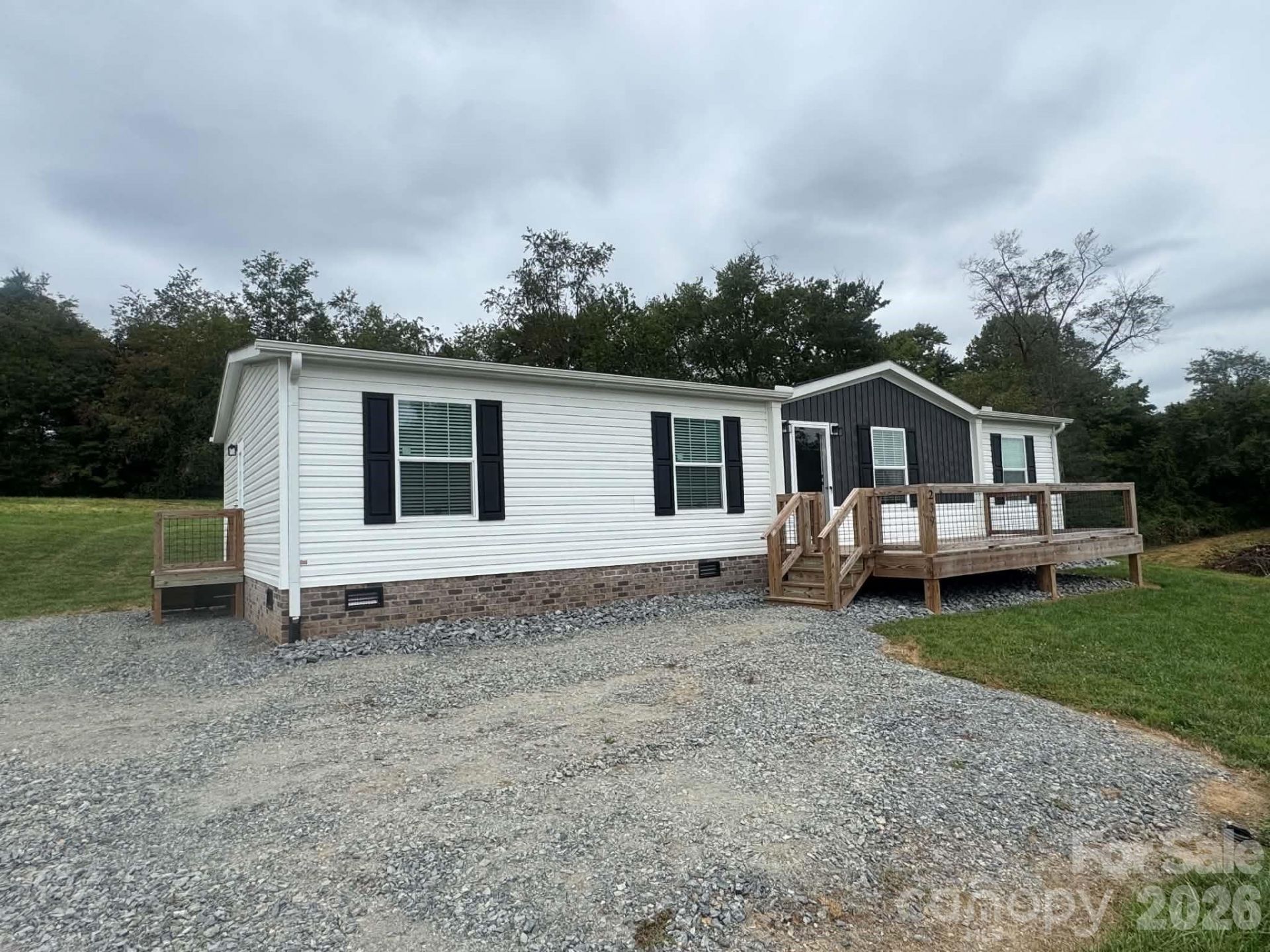 239 Southard Road, Elkin, NC 28621 Main Photo