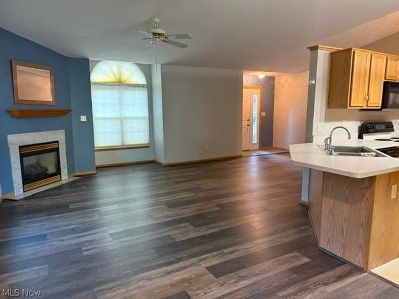 1315 Surrey Point Drive SE, Warren, OH 44484 Photo 7