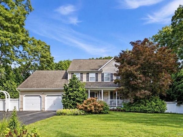 60 Scranton Avenue, Port Jefferson Station, NY 11776