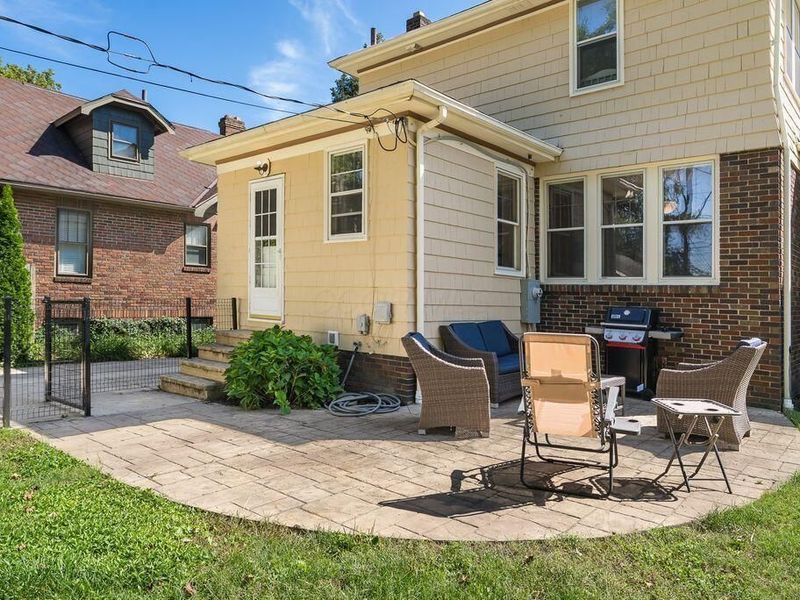 560 E North Broadway Street, Columbus, OH 43214 Photo 25