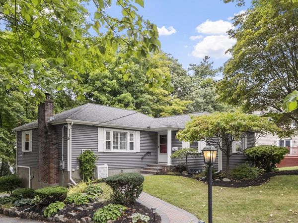 14 Steele Street, Stoneham, MA 02180