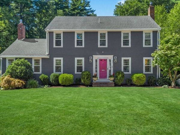 37 Stagecoach Rd, Hingham, MA 02043