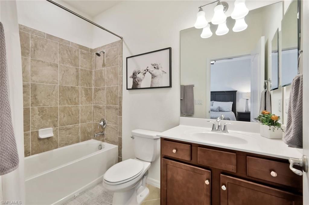 9207 Shadow Oak Ln , Naples, FL 34120 Photo