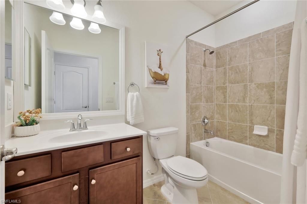 9207 Shadow Oak Ln , Naples, FL 34120 Photo