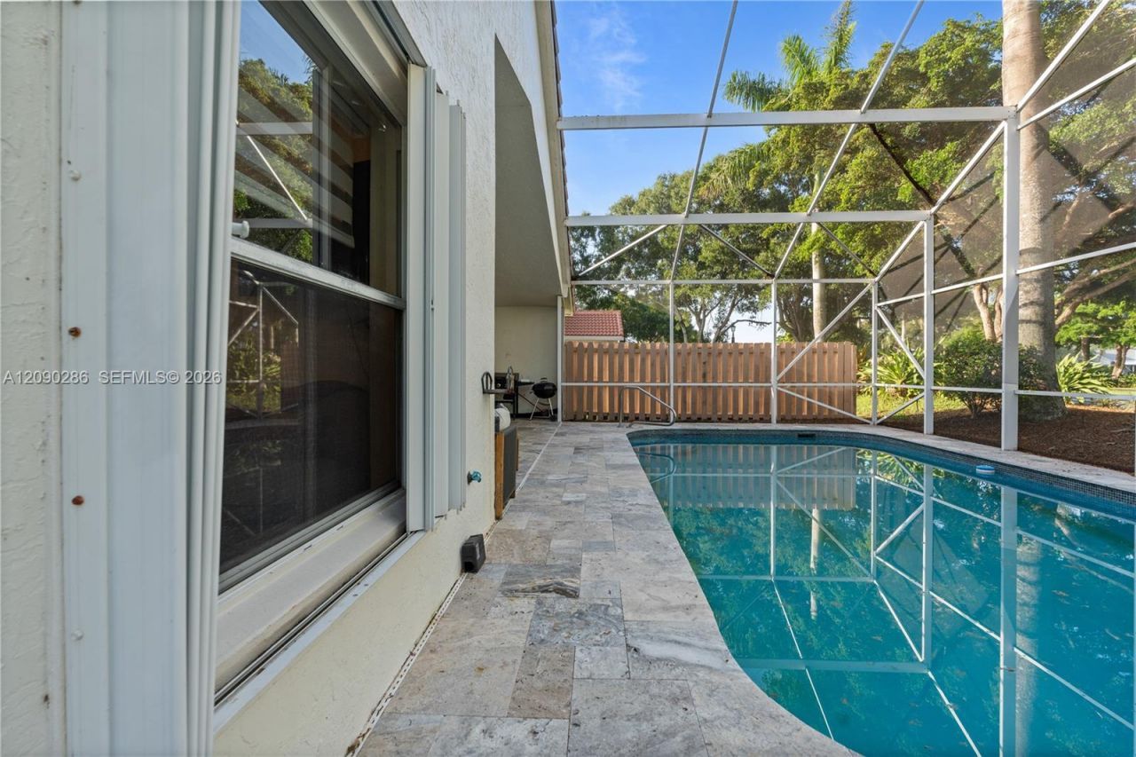 1971 Oak Berry Cir, Wellington, FL 33414 Photo