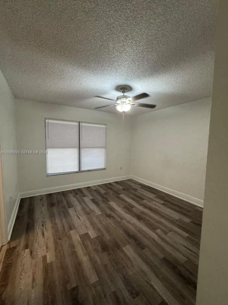 1566 Lake Crystal Dr, Unit E, West Palm Beach, FL 33411 Photo