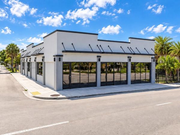 701 N Andrews Ave , Fort Lauderdale, FL 33311