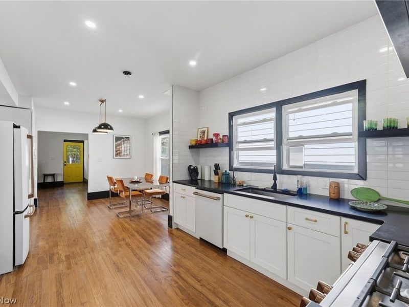 3713 Menlo Road, Shaker Heights, OH 44120 Photo 13