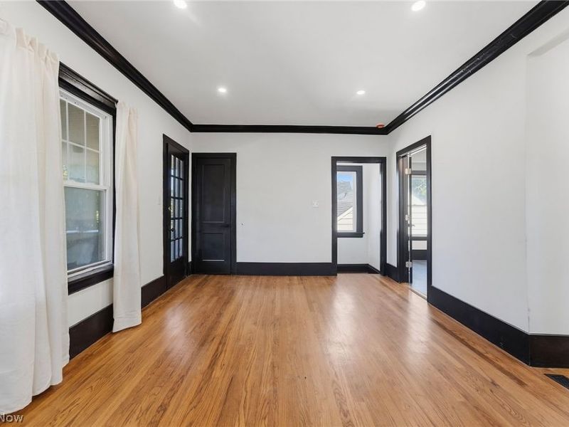 3713 Menlo Road, Shaker Heights, OH 44120 Photo 26