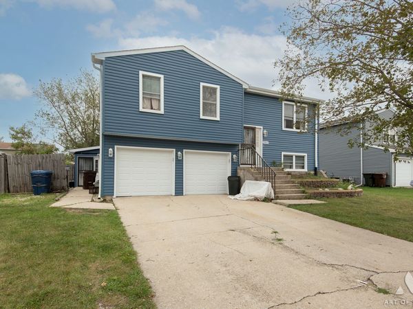 20653 S Frankfort Square Road, Frankfort, IL 60423