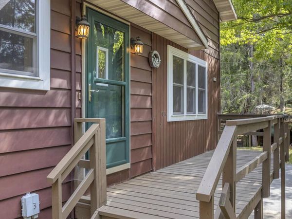5529 Evergreen Dr, Wilson, WI 53081