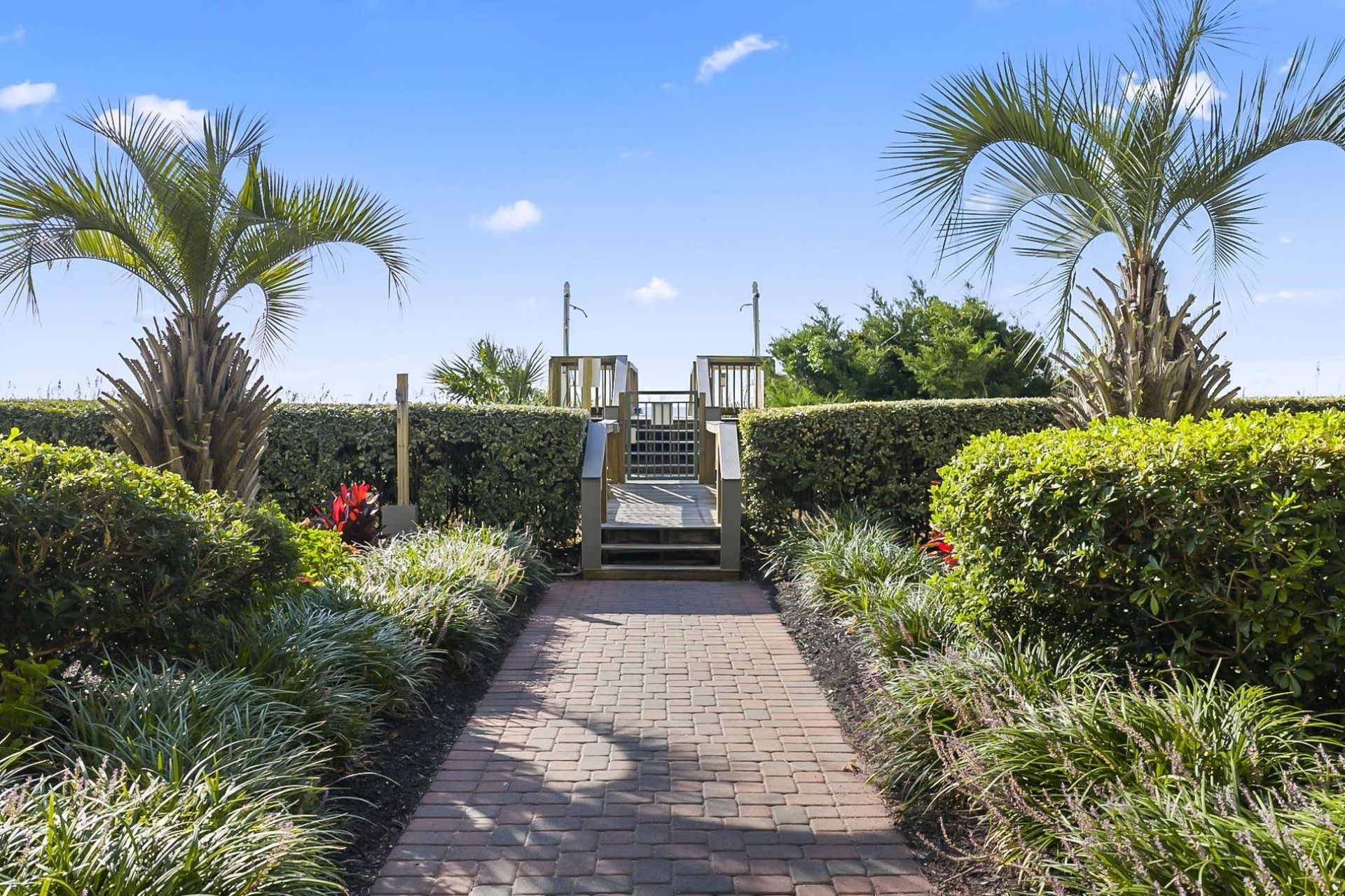 1003 S Ocean Blvd. Photo 32