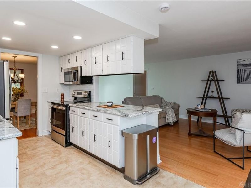 7805 Raintree Road, Washington Township, OH 45459 Photo 10