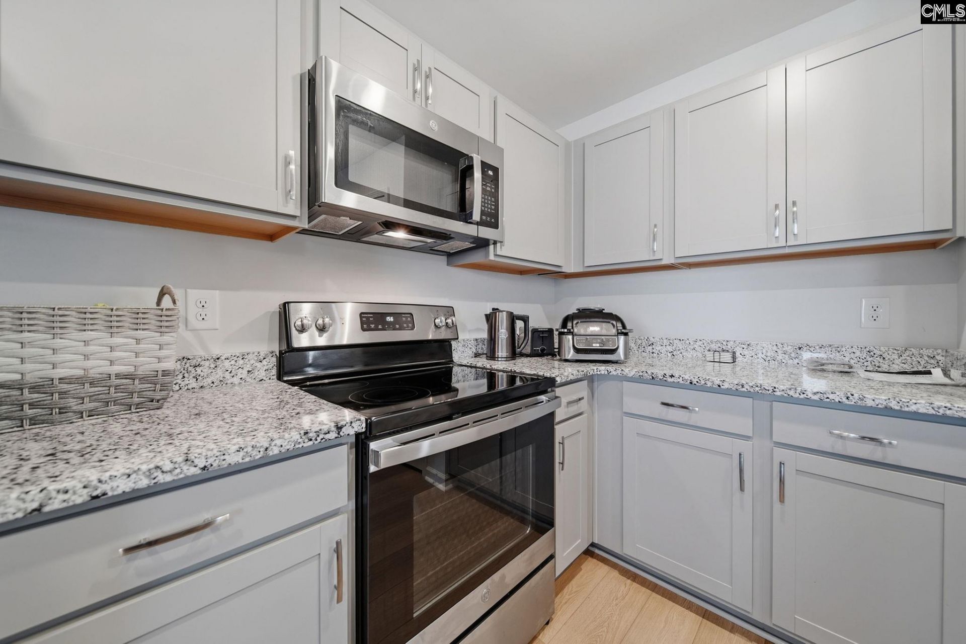 639 N Long Star Way  Photo 11