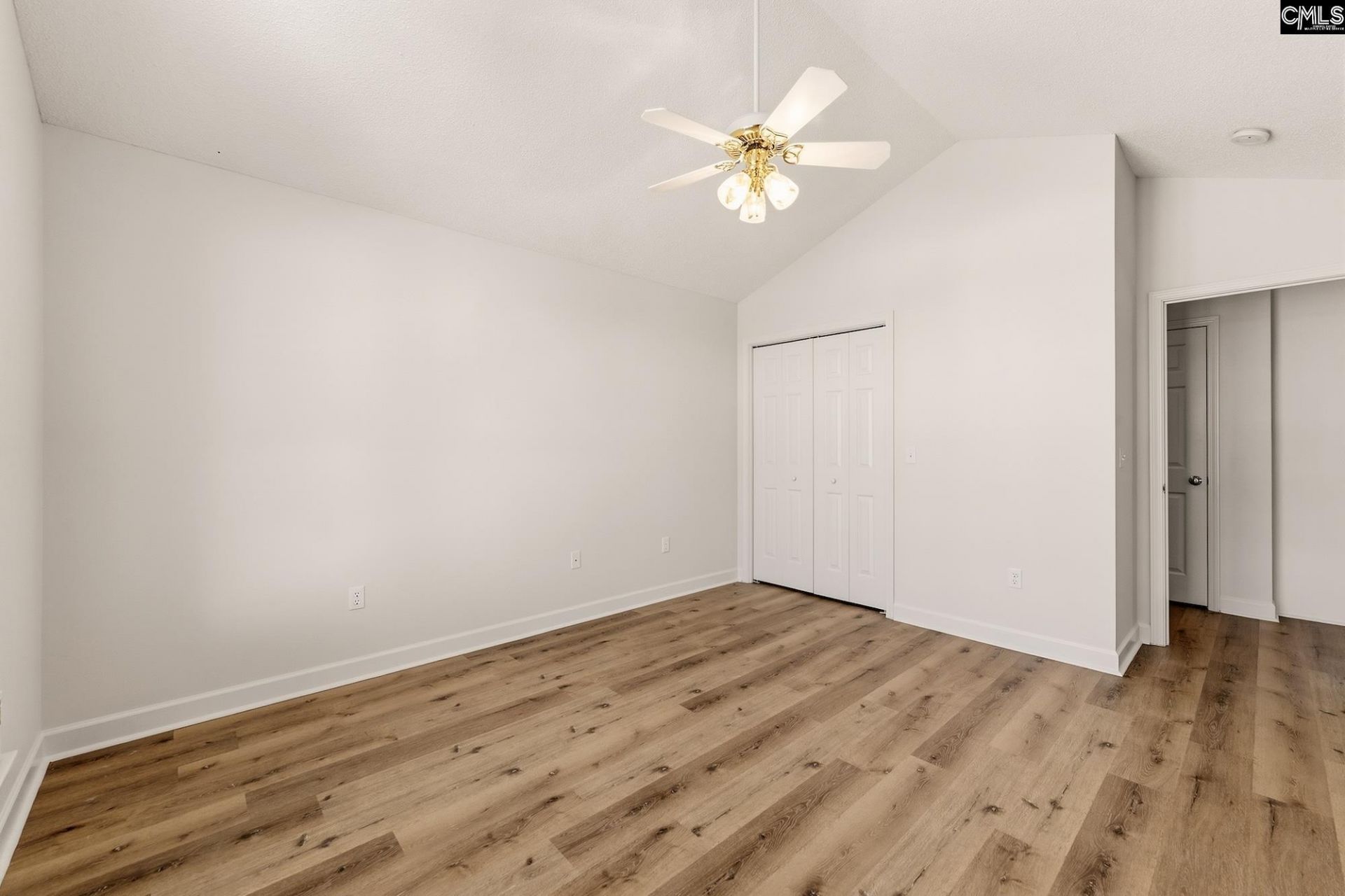 133 Bradley Park  Photo 32