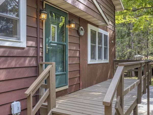 5529 Evergreen DRIVE, Sheboygan, WI 53081