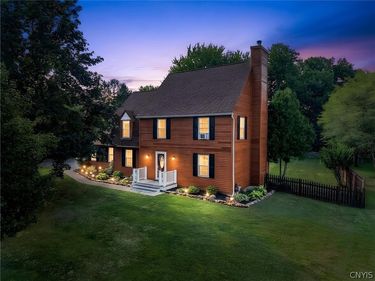 15 Olde Maple Avenue , Fulton, NY 13069