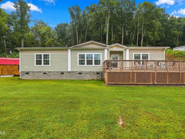 6408 Gardner Lane, Norton, VA 24273