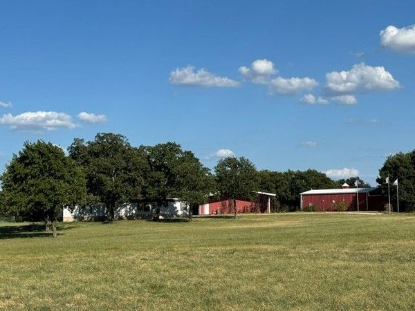47156 E County Road 1490 , Stratford, OK 74872