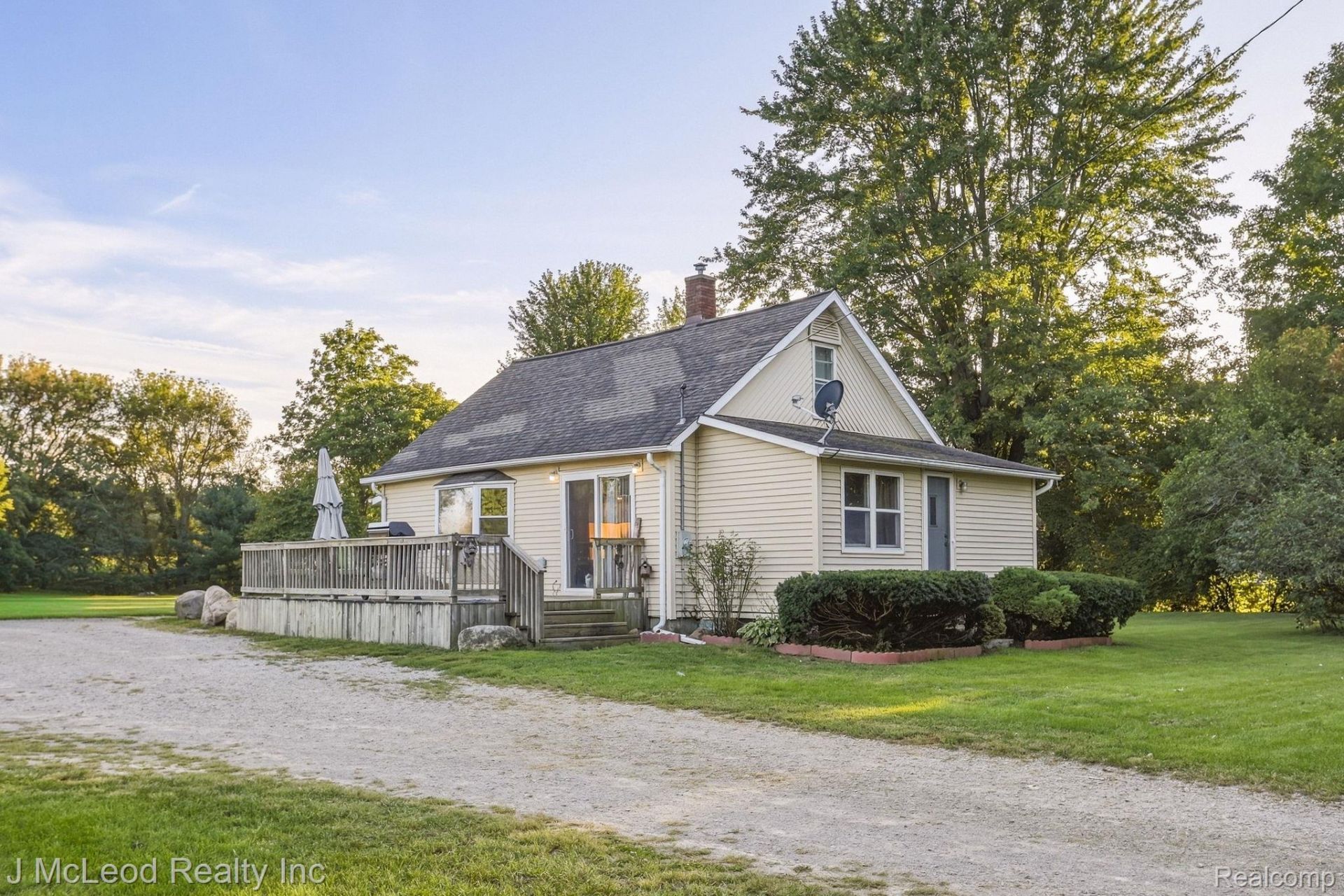 8821 Barnes Road, Arbela Township, Mi 48746 Main Photo
