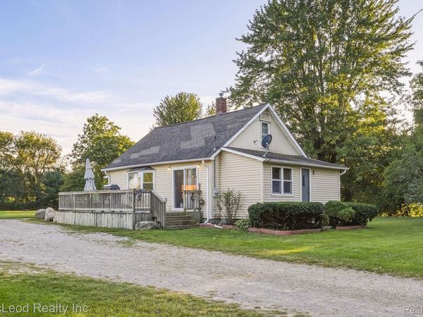 8821 Barnes Road, Arbela Township, Mi 48746