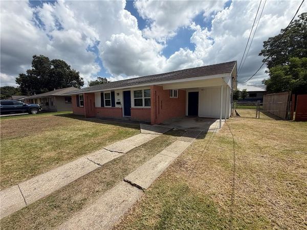 1840 RIVER OAKS Drive , New Orleans, LA 70131