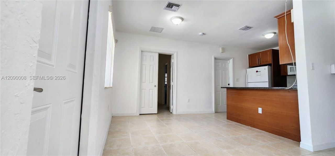 12040 SW 216th St, Miami, FL 33170 Photo