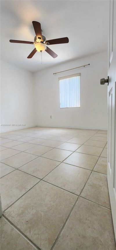 12040 SW 216th St, Miami, FL 33170 Photo