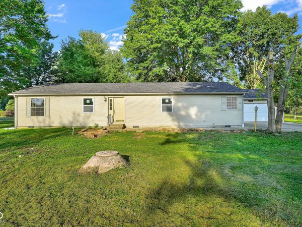 1841 N Cataract Road, Cloverdale, IN 46120