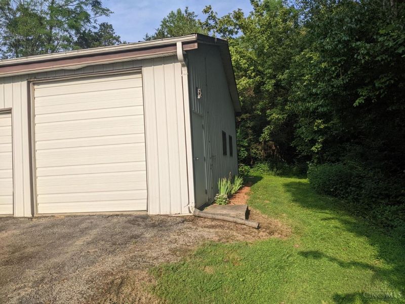 921 Katys Lane, Chester Township, OH 45177 Photo 42